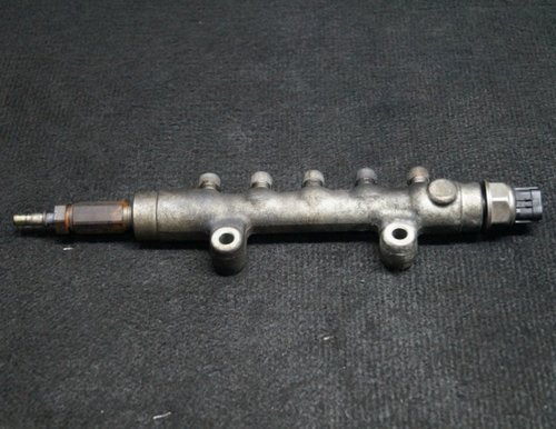 Rampa injectoare citroen jumper III 2.2 hdi 101 cai cod 6c1q-9d280-ba