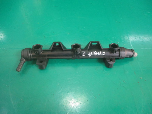 RAMPA INJECTOARE COD 03E133320A / 03E133319E SKODA FABIA 2 1.2 12V FAB. 2007 - 2014 ⭐⭐⭐⭐⭐