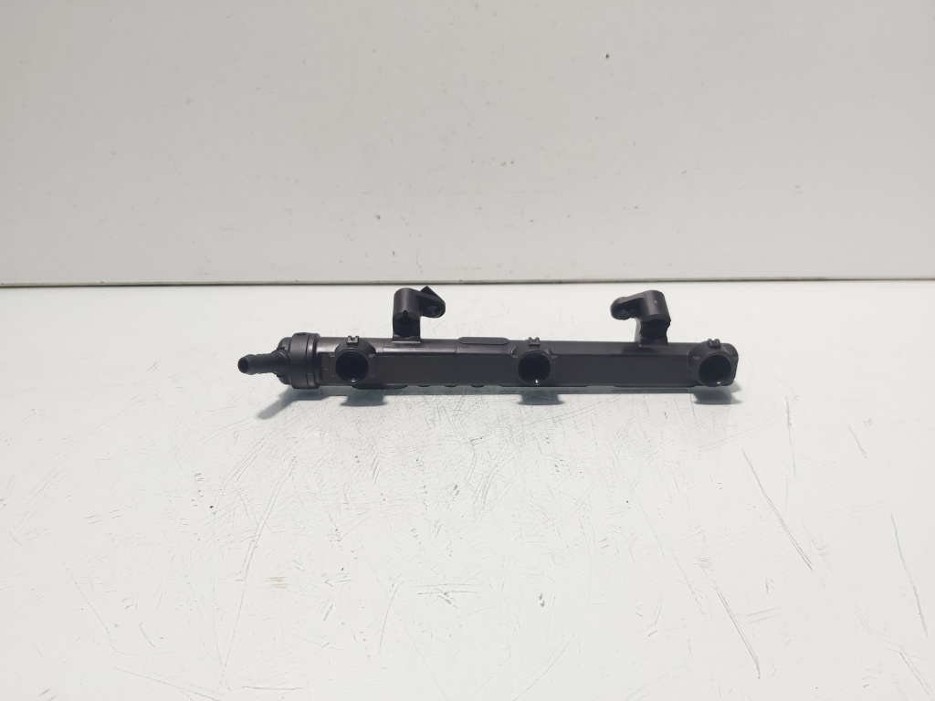 Rampa injectoare, cod 04C133317M, Vw Pol