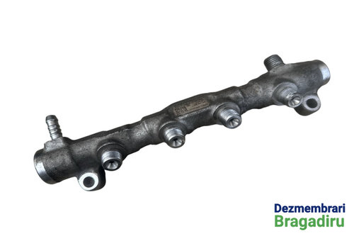 Rampa injectoare Cod: 04L130089F 04L130089F Skoda Octavia 3 [2013 - 2017] Combi wagon 5-usi 1.6 TDI ...