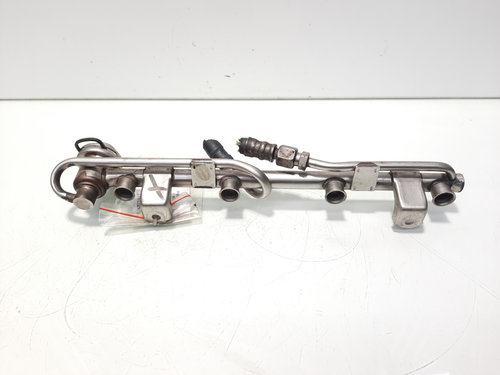 Rampa injectoare, cod 06B133681, Audi A4 Avant (8D5, B5), 1.8 T benz, APU (id:555612)