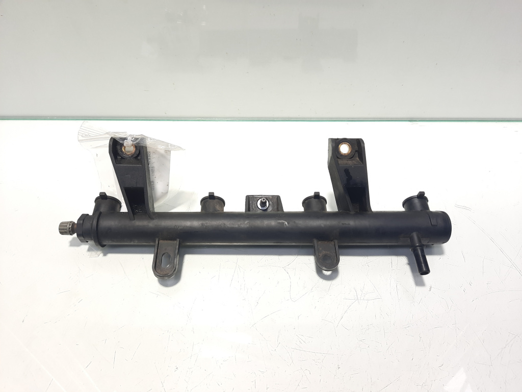 Rampa injectoare, cod 9655833580, Peugeot 206 Sedan, 1.4 benz, KFV (idi:457064)