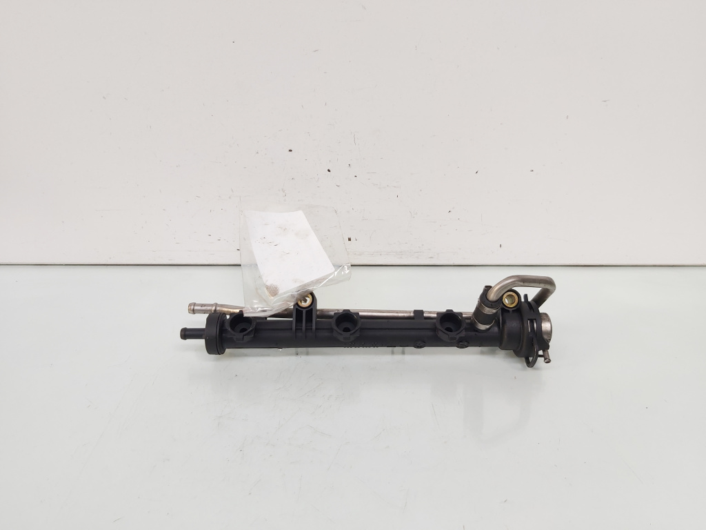 Rampa injectoare, cod A1600700195, Smart ForTwo, 0.6 benz, 160910 (id:667378)