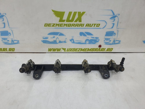 Rampa injectoare cu injectoare 1.4 1.6 mpi k7m k7j 8200494284a Dacia Sandero [2008 - 2012]
