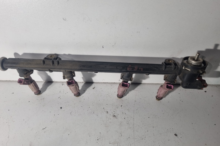 Rampa injectoare CU INJECTOARE C89WA Ford Ka [1996 - 2008] Hatchback 3-usi 1.3 MT (50 hp)