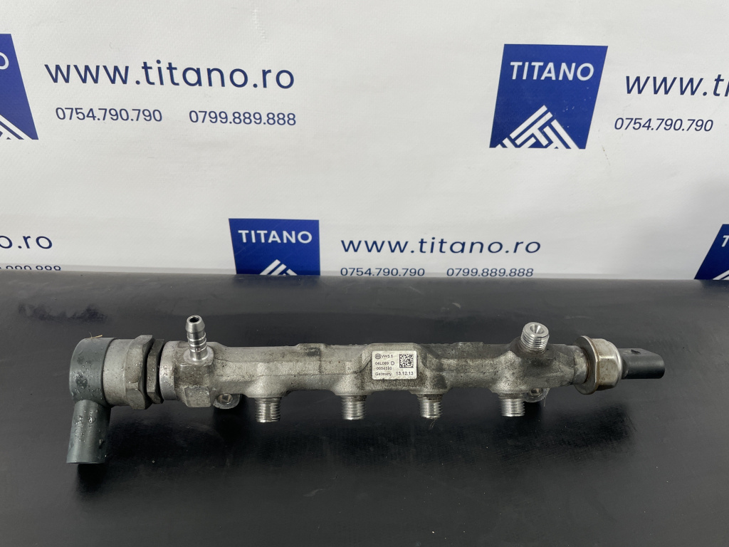 Rampa injectoare cu senzor Audi A3 8V 1.6 TDI 2014 sedan 2014 (04L089D)