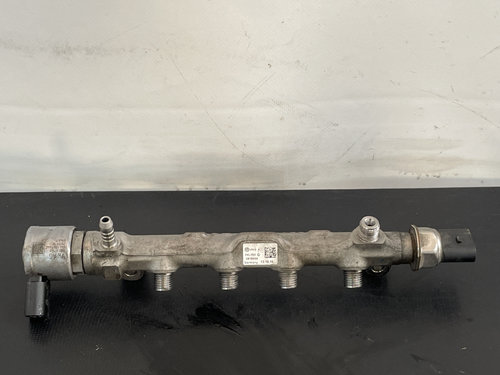 Rampa injectoare cu senzor Audi A4 B9 2.0TDI 190cp Manual sedan 2017 (04L0890918956G)