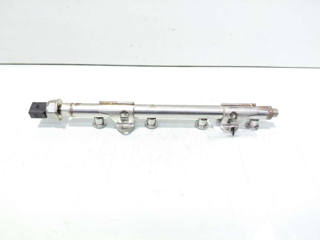 Rampa injectoare cu senzor, cod 04E133320D, Vw Polo (6R) 1.2 TSI, CJZD (id:706738)