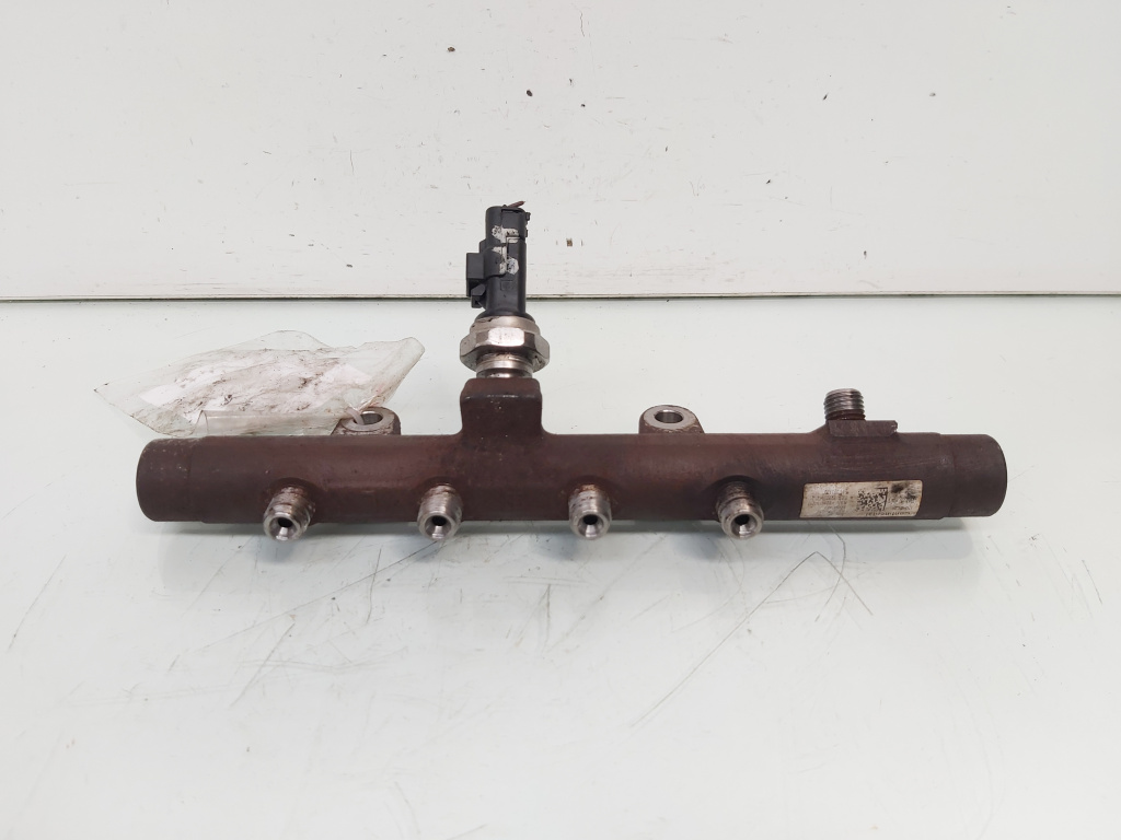 Rampa injectoare cu senzor, cod 8200704212, Dacia Duster, 1.5 DCI, K9K898 (id:655683)