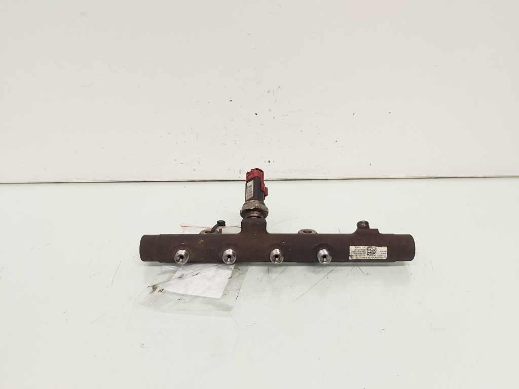 Rampa injectoare cu senzor, cod 8200815617, 8200296867, Renault Megane 2 1.5 DCI, K9KP732 (id:659015)
