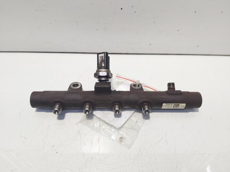 Rampa injectoare cu senzor, cod 8200815617, 8200296867, Renault Megane 2, 1.5 DCI, K9KP732 (id:637005)