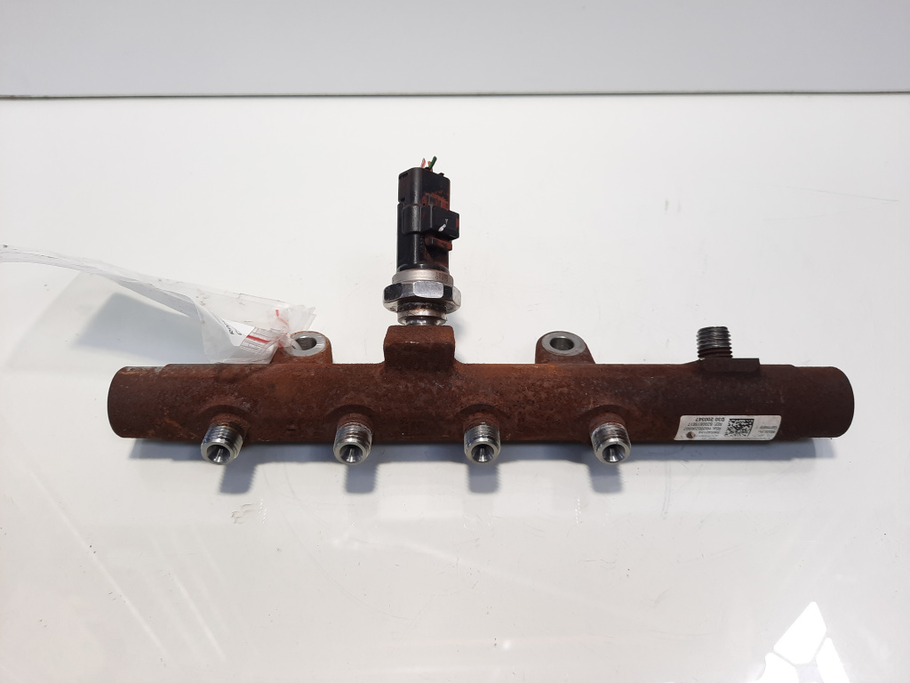 Rampa injectoare cu senzor, cod 8200815617, 8200296867, Renault Megane 2, 1.5 DCI, K9KP732 (id:600942)