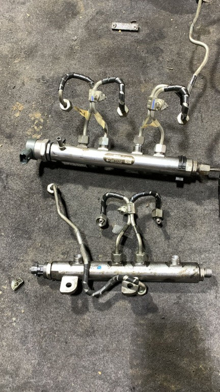 Rampa injectoare cu senzor Jaguar XF, Range Rover, motor 306dt e 5, cod: 9X2Q-9D280-EA, CR/DRV-USK/3...