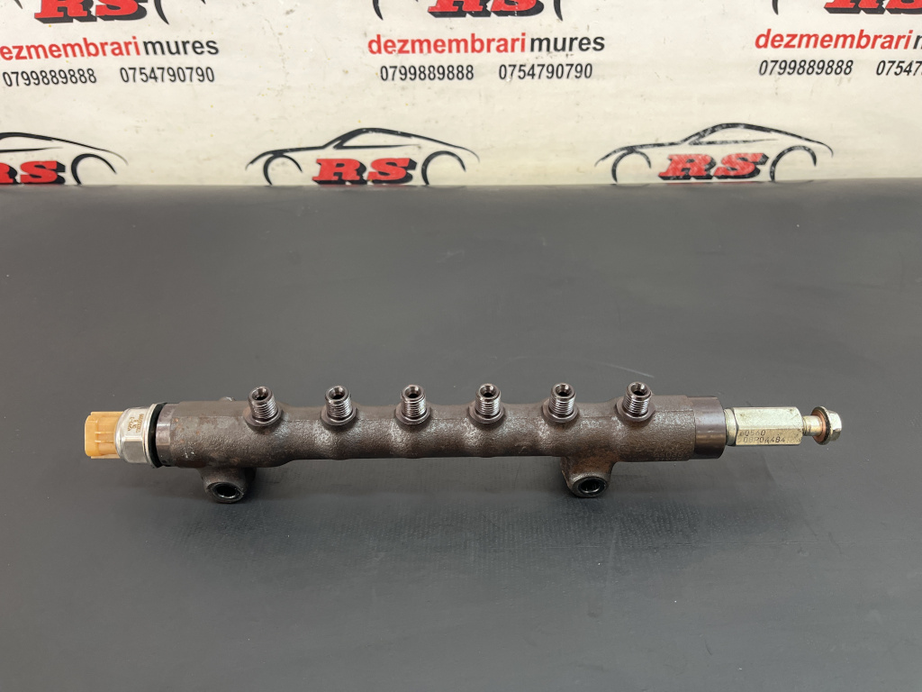 Rampa injectoare cu senzor Mitsubishi ASX 1.8 DID sedan 2012 (08P21929)