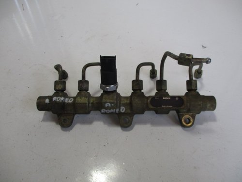 RAMPA INJECTOARE CU SENZOR SI Conducta ALFA ROMEO 156 1.9 JTD FAB. 1997 – 2005 ⭐⭐⭐⭐⭐