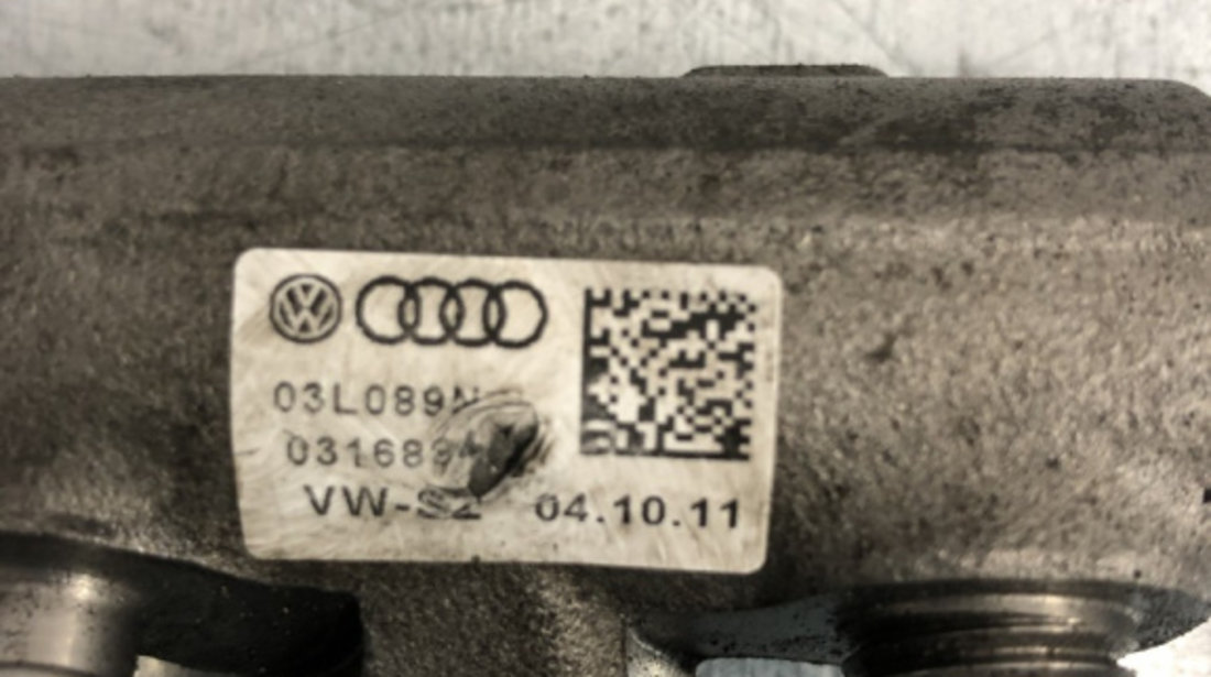 Rampa injectoare cu senzor Volkswagen Passat B7 Variant 2.0 TDI DSG 170cp sedan 2012 (03L089N)