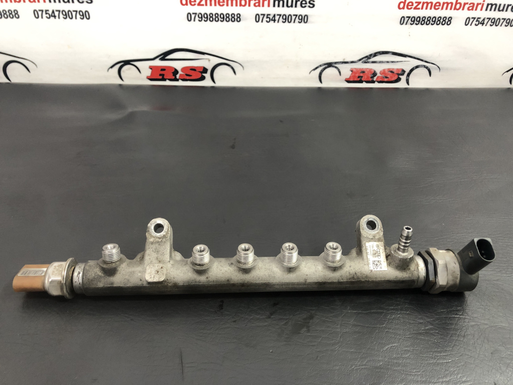 Rampa injectoare cu senzor VW Passat B6 2.0TDI DSG 170cp sedan 2009 (03L089G)