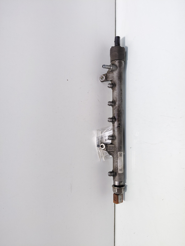 Rampa injectoare cu senzori, cod 03L130089B, VW Polo (6R), 1.6 TDI, CAY (id:696531)