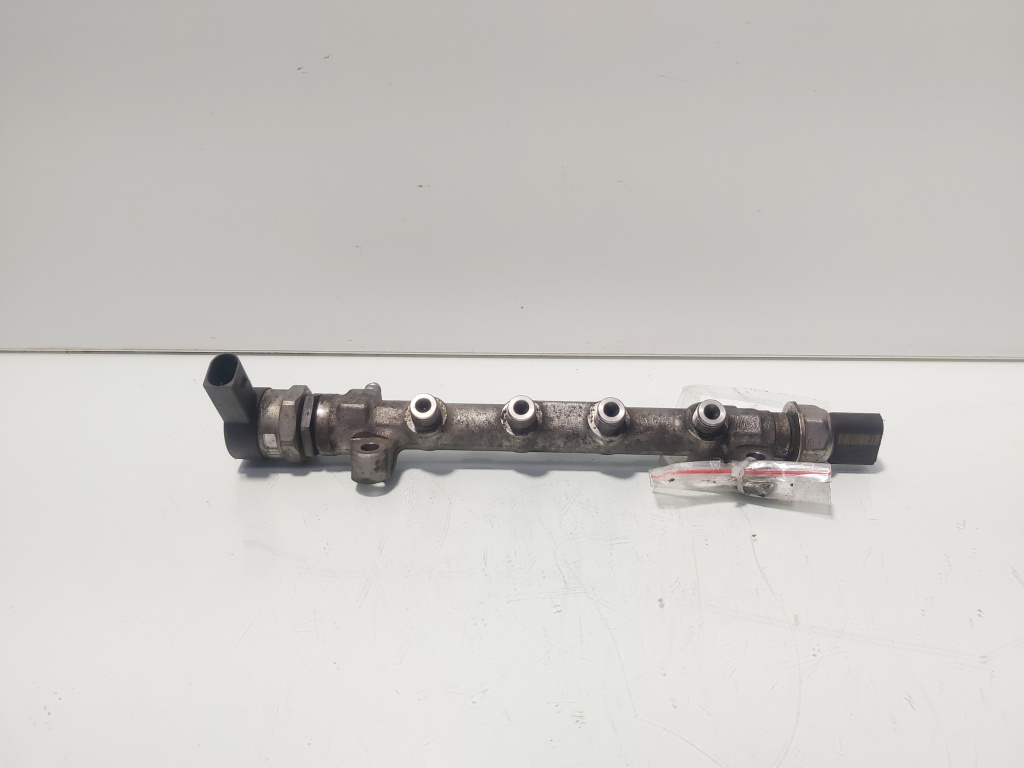 Rampa injectoare cu senzori, cod 04L089B, Seat Leon SC (5F5), 2.0 TDI, CKF (idi:677433)