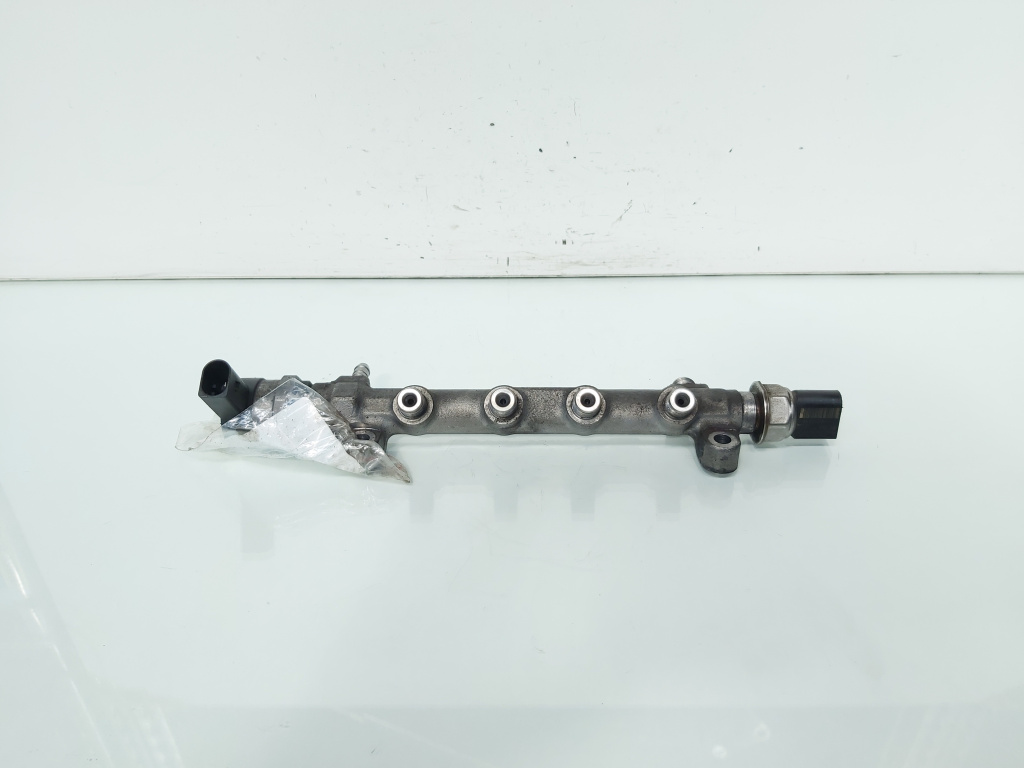 Rampa injectoare cu senzori, cod 04L089D, Skoda Octavia 3 (5E3) 1.6 TDI, CRK (idi:661684)