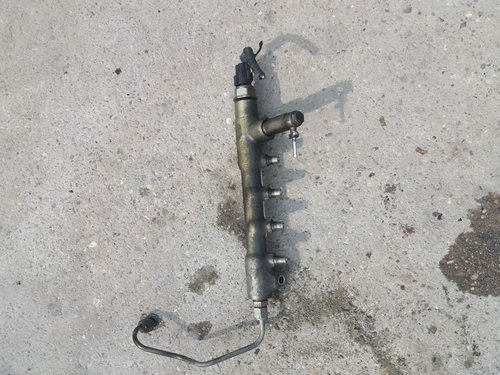 Rampa injectoare cu senzori presiune DENSO Meriva 1.7 Z17DTR VLD1277