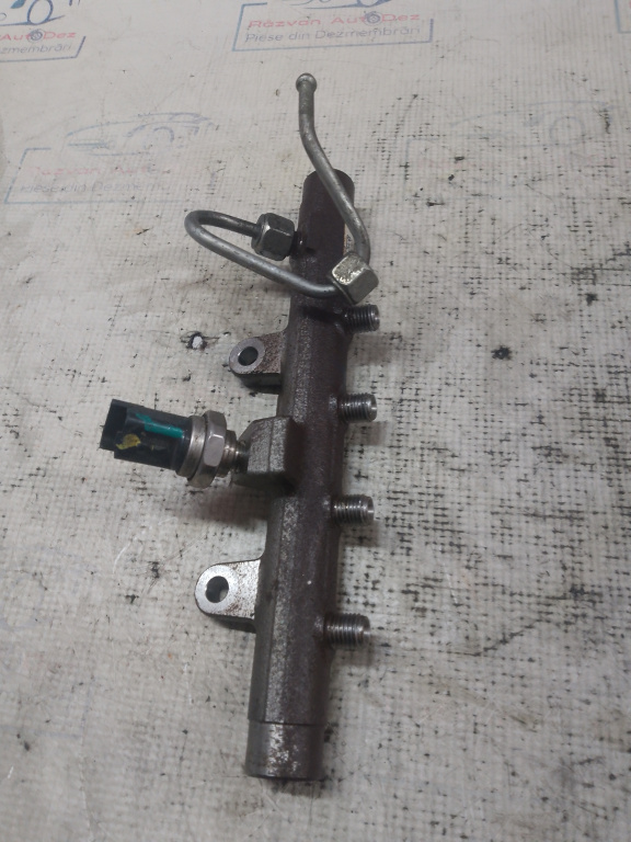 Rampa injectoare Dacia Duster 1.5 2014, 8200704212