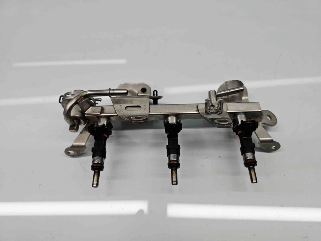 Rampa injectoare Dacia Duster [Fabr 2010-2016] 175201470R 0.9 TCe H4B408 66KW / 90CP