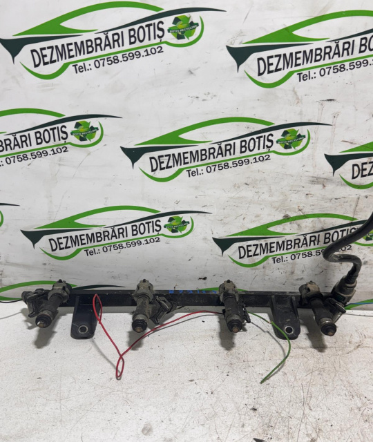 Rampa injectoare Dacia Logan [2004 - 2008] Sedan 1.4 MT (75 hp)