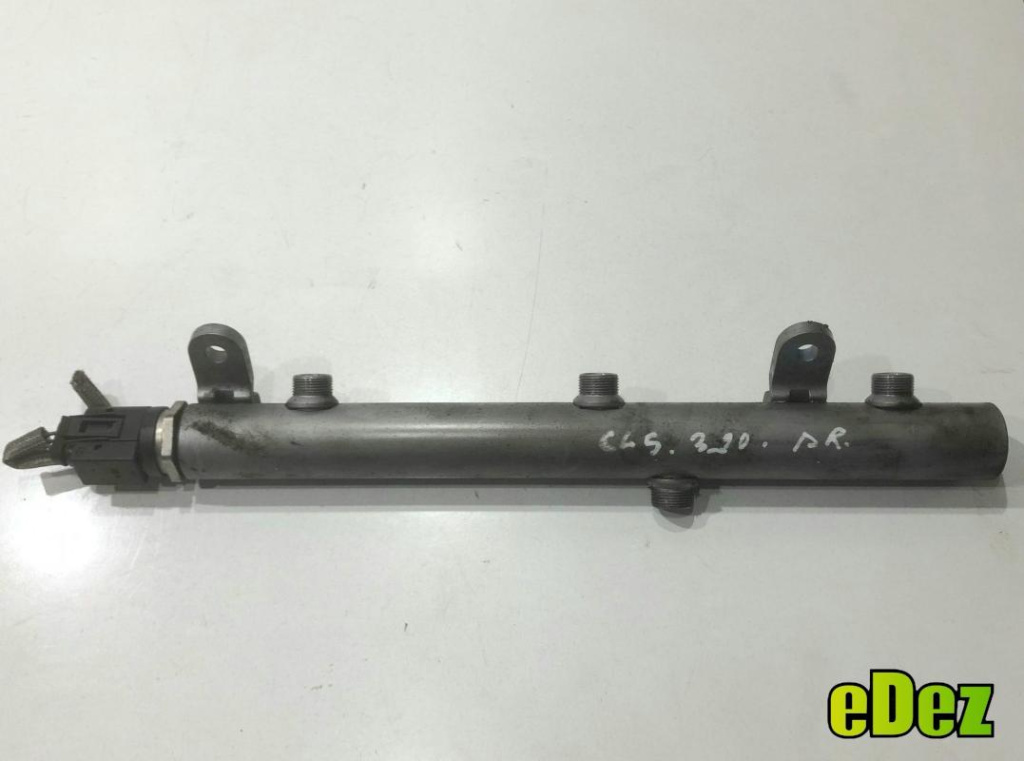 Rampa injectoare dreapta Mercedes E-Class (2002-2008) [W211] 320 cdi a6420702695