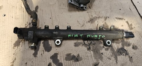 Rampa injectoare Fiat Doblo / Punto 1.3 JTD 2003 2004 2005 2006