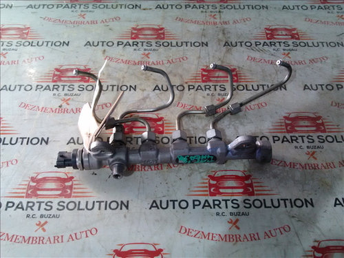 Rampa injectoare FIAT LINEA 1.6 d an fabr. 2014