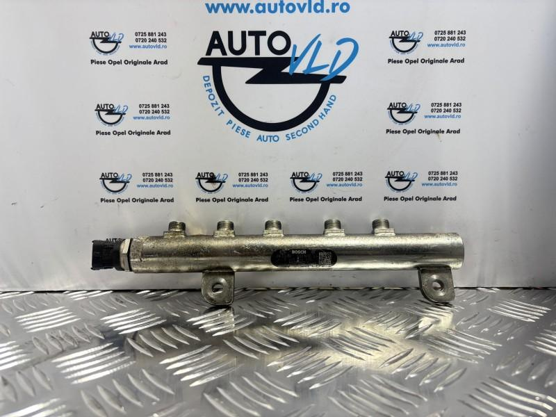 Rampa injectoare Fiat Multipla 1999-2010 186 1.9 CDTI Z19DT; Z19DTL 0445214095