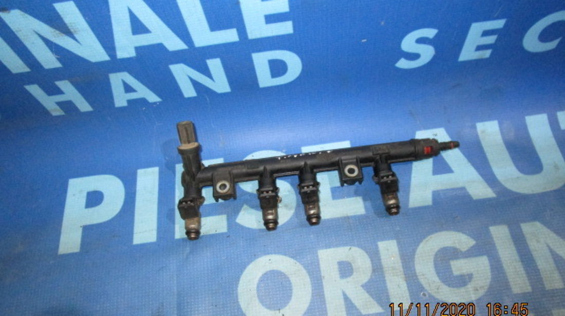 Rampa injectoare Fiat Punto; 3219018301 (cu injectoare)