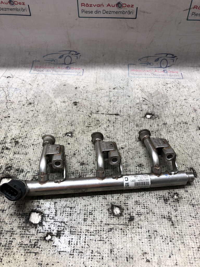 Rampa injectoare Ford Ecosport 1.0 Benzina 2015, CM5G9H487HC