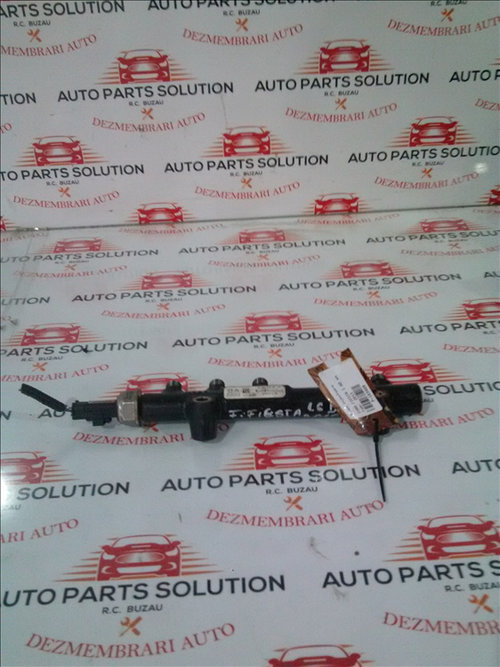 Rampa injectoare FORD FIESTA 1.6 d an fabr. 2013