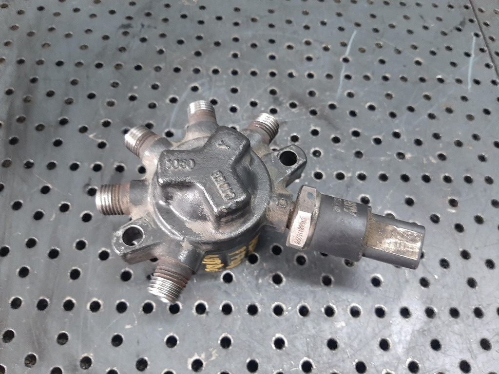 Rampa injectoare ford focus 1.8 tdci 1s4q-9d280-aa