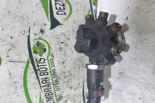 Rampa injectoare Ford Focus [1998 - 2004] Hatchback 5-usi 1.8 MT TDCi (101 hp)