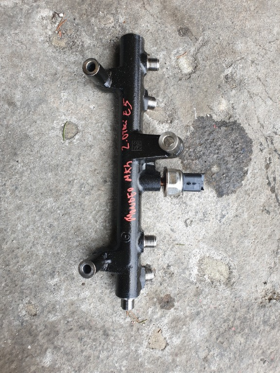 Rampa injectoare Ford Focus 2.0 TDCi 163cp TXDB cod 9681909680
