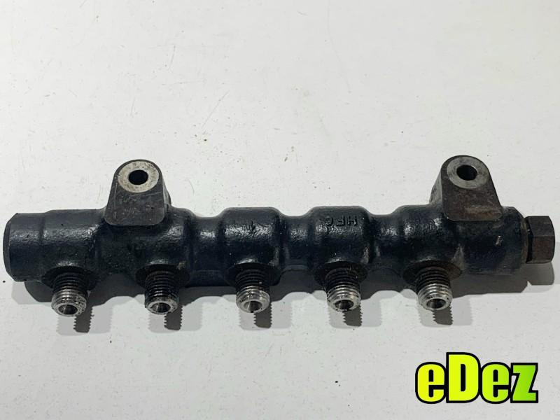 Rampa injectoare Ford Focus C-Max (2003-2007) 9642503380