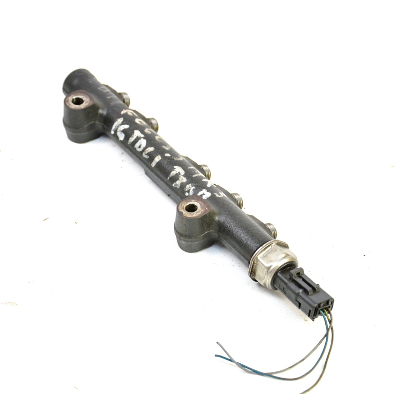 Rampa Injectoare Ford Focus Mk 3 2010-2018 1.6 Tdci T3Db Motorina 9685297580, 96 852 975 80, 111323998, 28497Z01 Sensata