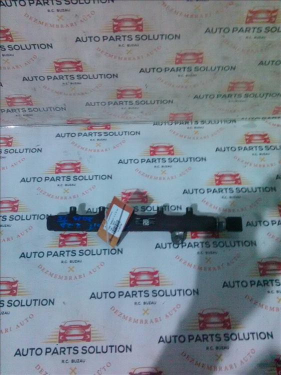 Rampa injectoare FORD TRANSIT 2.2 D an fabr. 2013
