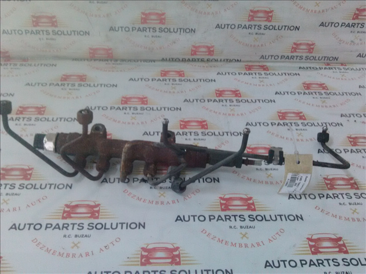 Rampa injectoare FORD TRANSIT 2.2D an fabr. 2008