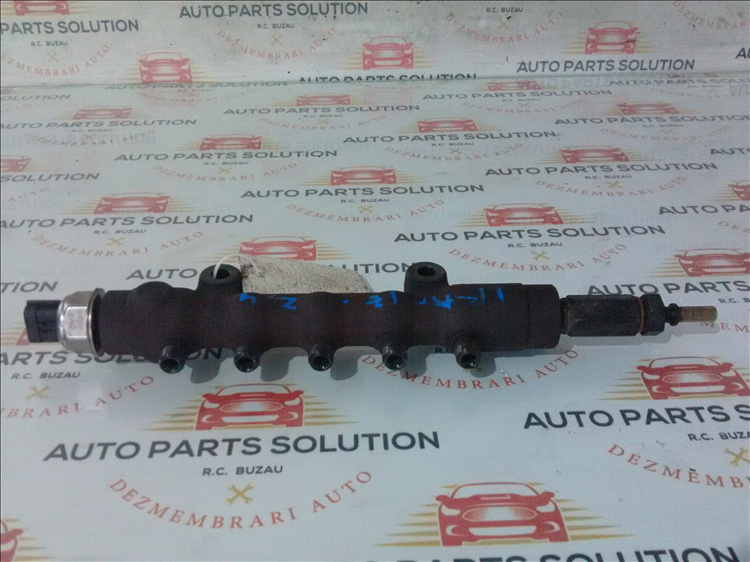 Rampa injectoare FORD TRANSIT 2.4 D an fabr. 2009