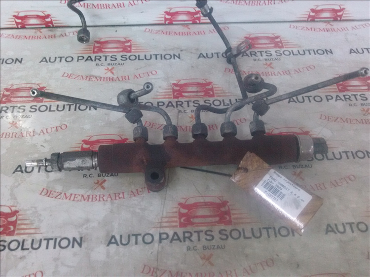 Rampa injectoare FORD TRANSIT 2.4 D an fabr 2009