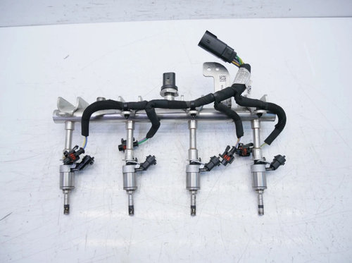 Rampa injectoare H4P3-9G774-AC Land Rover Discovery Sport L550 AWD 2.0 B cod motor PT204 dupa an fab...