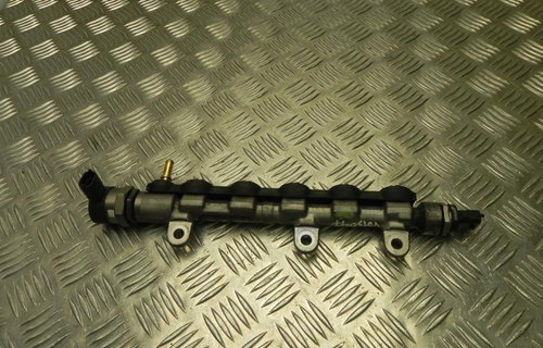 Rampa injectoare H8200610223 Nissan Primastar 2.0 DCI an fab. 2006 - 2014