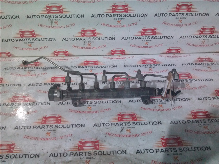 Rampa injectoare HYUNDAI TUCSON 2.0 an fabr. 2008