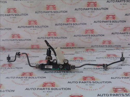 Rampa injectoare JAGUAR 2.7 D an fabr. 2006