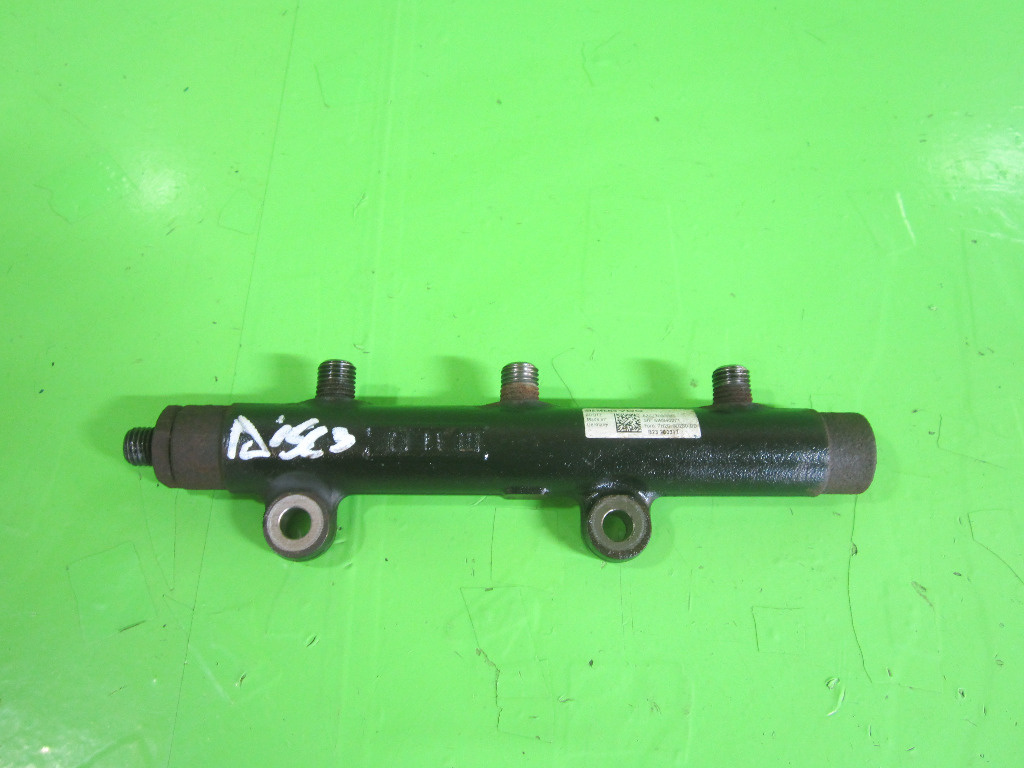 RAMPA INJECTOARE LAND ROVER DISCOVERY 3 2.7 TD 4x4 FAB. 2004 - 2009 ⭐⭐⭐⭐⭐