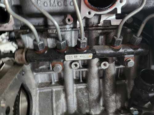 Rampa injectoare Mazda 3 1.6 D ,transmisie manuala 6+1,an de fabricatie 2012 cod 9685297580-02